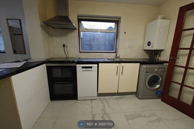 Layton Road, Hounslow photo 3