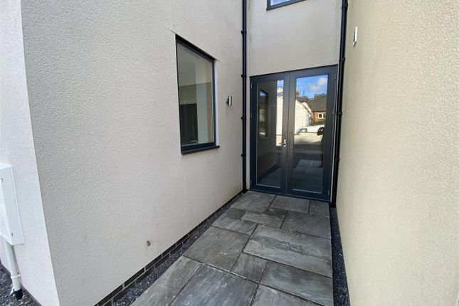 End terrace house to rent in Lower Church Street, Chepstow