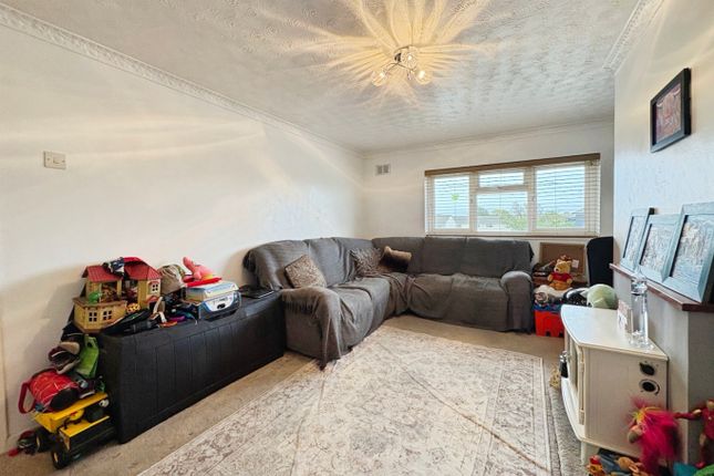 4 Hermes Road, Helston, Cornwall photo 4