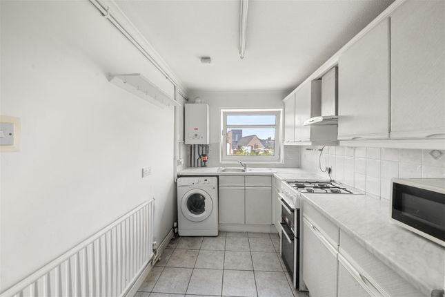 5, Memorial Close, Hounslow photo 4