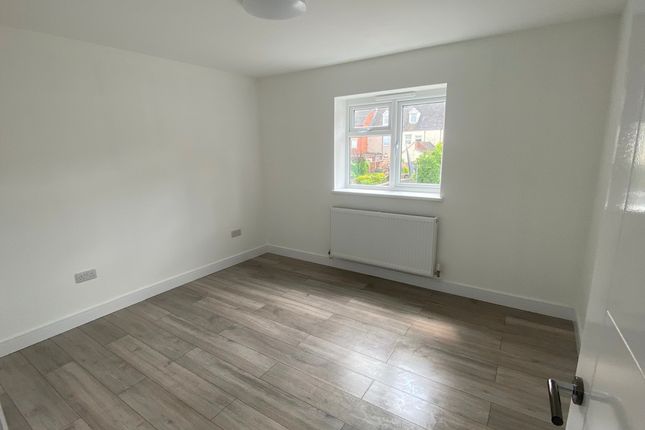 11a Abbey Green, Nuneaton photo 5