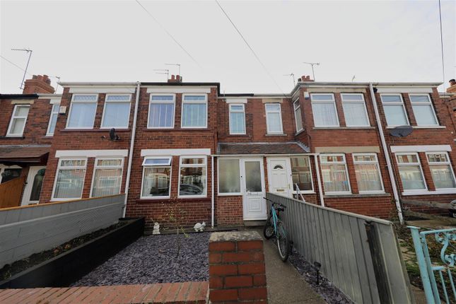 Thumbnail Terraced house for sale in Balmoral Avenue, Hull