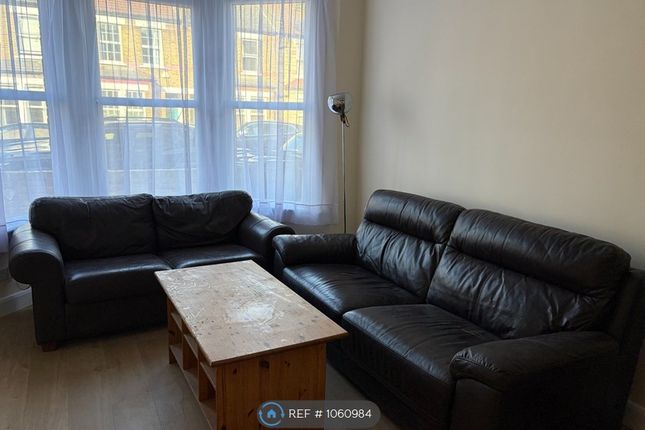 Glenfield Road, London photo 3