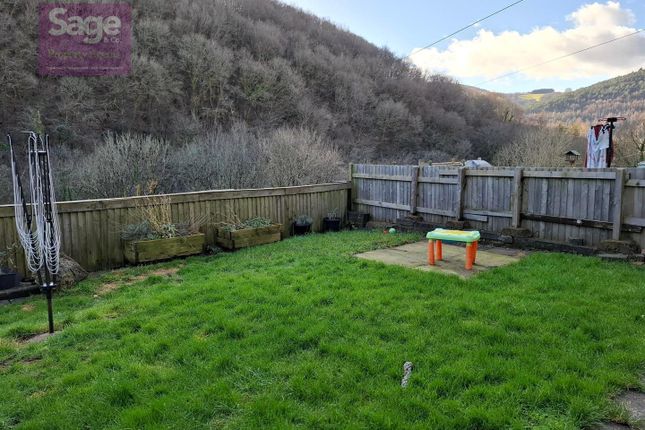90, Gwyddon Road, Abercarn photo 4