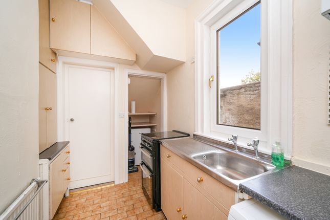 1, Craiglockhart Road, Edinburgh photo 4