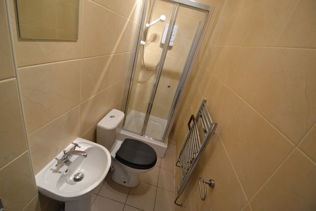 90, Harriet Street, Cardiff photo 3