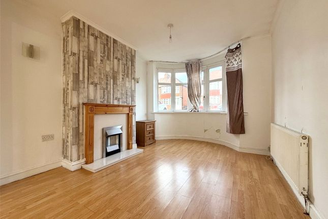 61, Wrexham Avenue, Walsall photo 3