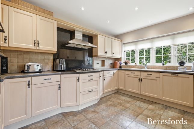 19, Common Lane, Ingatestone photo 2