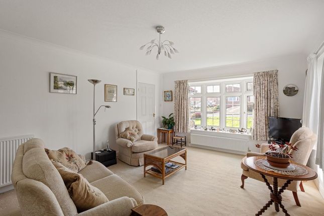2, The Crescent, Pickering photo 3