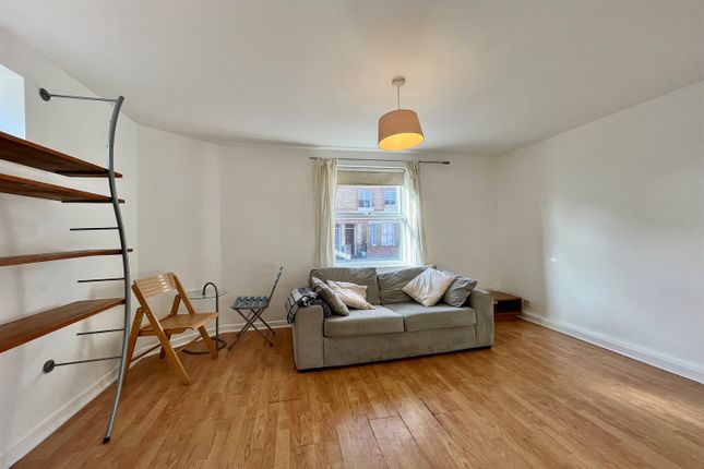 Flat 1, 3 New High Street, Headington, Oxford photo 4