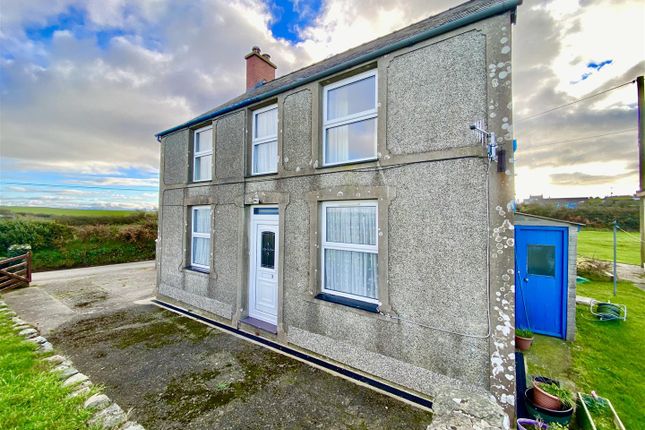 Detached house for sale in Bwlchtocyn, Pwllheli