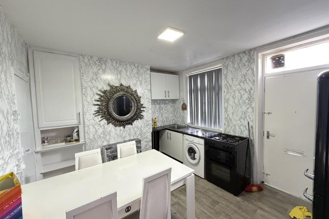 63, Goulbourne Street, Keighley photo 3