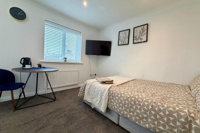 Room 4, 11 John Street, Southampton photo 2