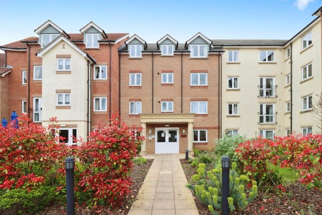 Thumbnail Flat for sale in Concorde Lodge, Southmead Road, Bristol, Gloucestershire