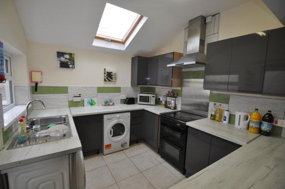 27, Baglan Street, Swansea photo 5