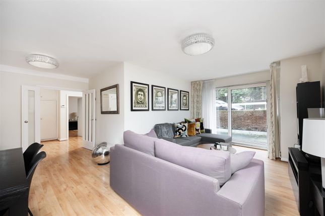 1-bed flat on Flat 1, 7-8 St. Edmunds Terrace, London, £735,000