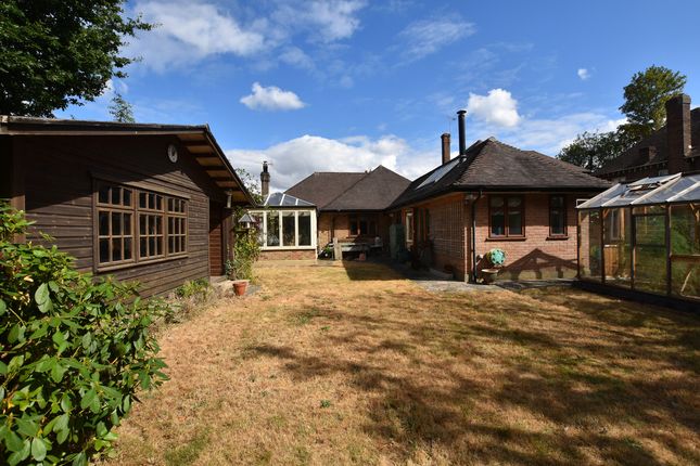 4, Parkstone Avenue, Emerson Park photo 3