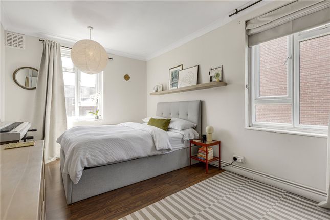 Flat 16, Ferndale House,, Manor Road, London photo 4