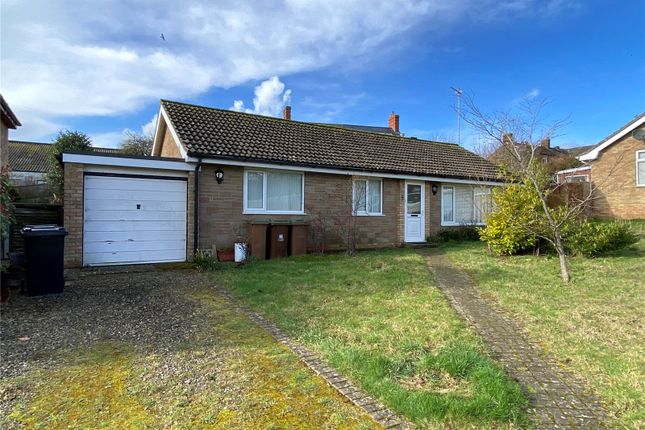 Bungalow for sale in Edwards Close, Byfield, Northamptonshire