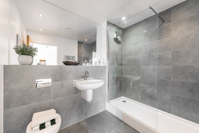 7 Cube Apartments, 119, Chatham Road, London photo 4