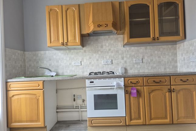 42 Athelstan Road, Margate photo 4
