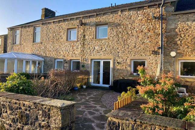 Thumbnail Cottage for sale in Lanehouse, Trawden, Colne