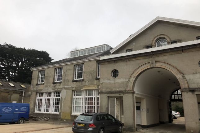 Thumbnail Office to let in York Avenue, East Cowes, Isle Of Wight