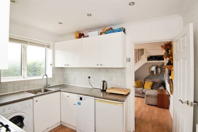 129a, Rutland Avenue, High Wycombe photo 4