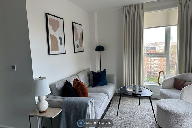 Pembrey Court, Bollo Lane, London photo 3