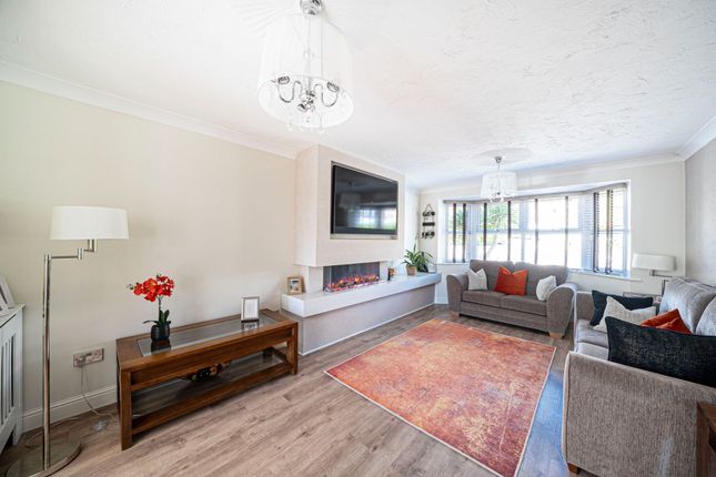 19 Jutland Crescent, Andover photo 3