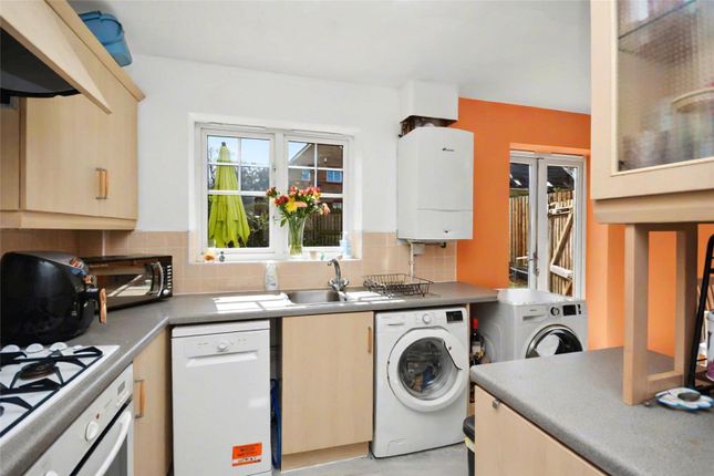 7, Tavistock Close, West Yorkshire photo 4