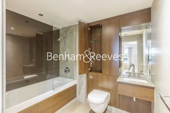 Flat 6, Dolphin House,, Lensbury Avenue, London photo 4