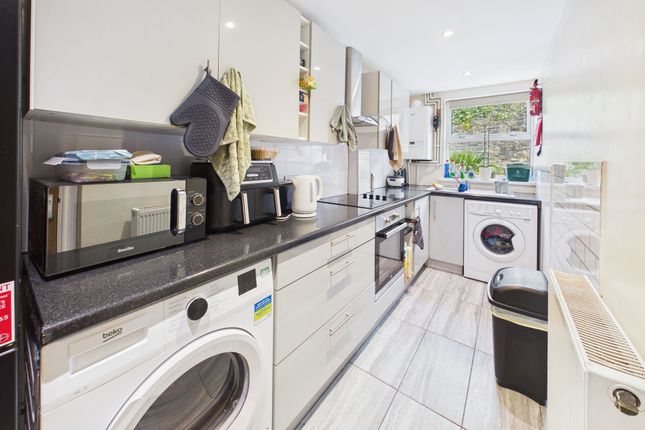 28 Langland Terrace, Swansea photo 4
