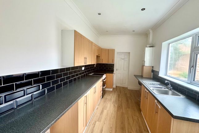 57, NOTTINGHAM photo 4