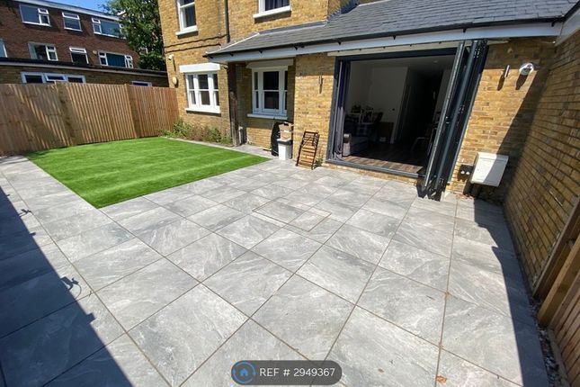 Cr Lj, Flat, South Croydon,Purley, Sanderstead, East Croydon photo 3