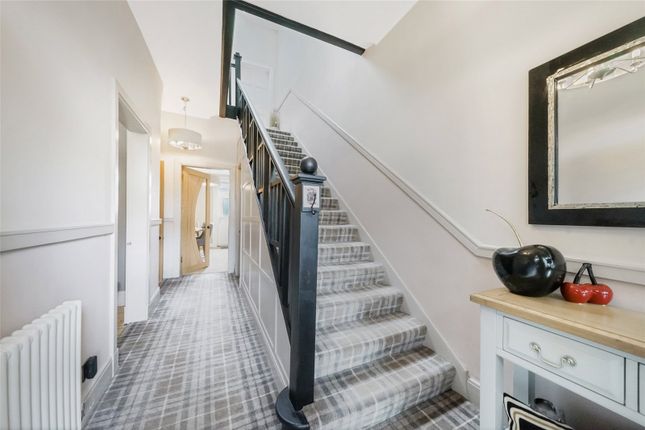 62, Queen Victoria Drive, Glasgow photo 4