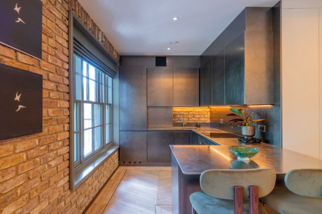 Flat 14,, Piano Studios, London photo 2