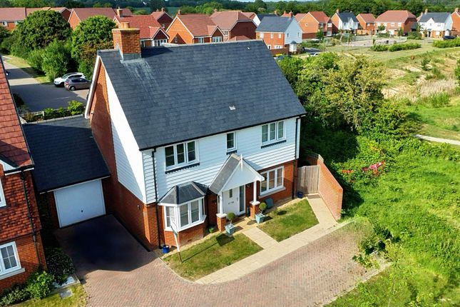4-bed detached on 22 Hawthorn Way, Hailsham, £500,000