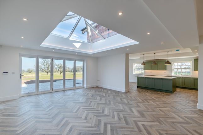 8639739-Interior18.Jpg