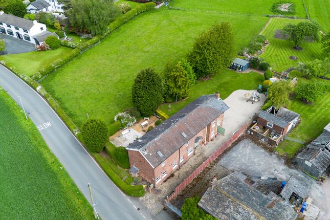 Three Tree Barn Mill House Lane, Warrington photo 2