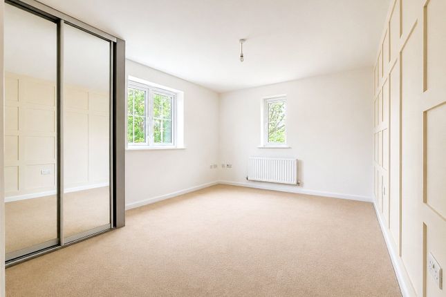 Flat 9, Watson House,, Budd Grove, Wokingham photo 5