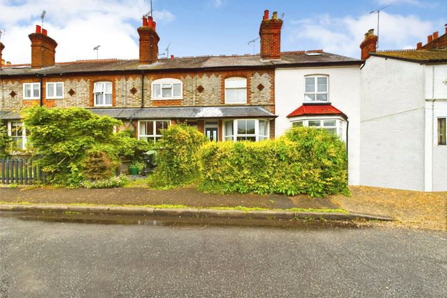 Thumbnail Terraced house to rent in Thames Avenue, Pangbourne, Reading, Berkshire