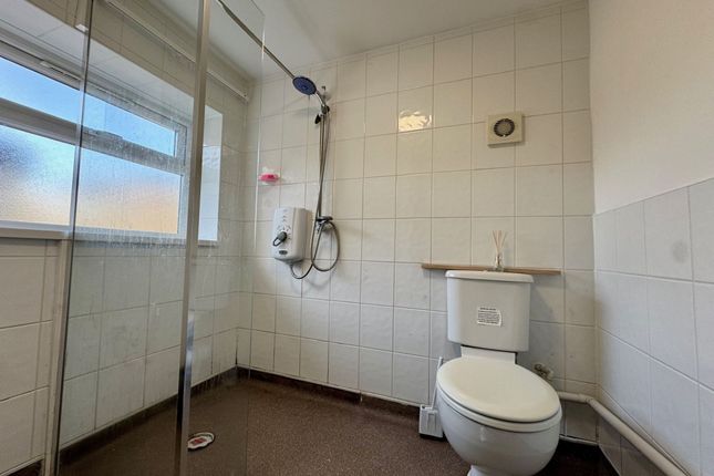 10 Edwards Street, Tonypandy photo 5