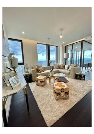 Flat for sale in Damac Tower, London