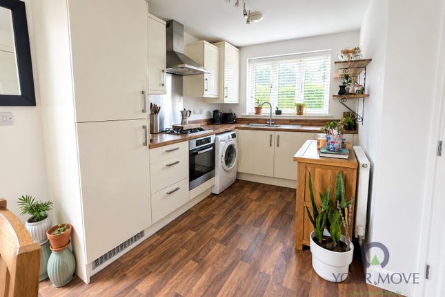 31, Webb Ellis Road, Nottingham photo 3