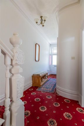 17, Fairoak Road, Cardiff photo 3