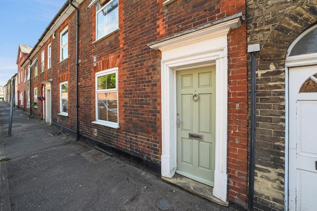 3 bed property for sale in Out Westgate, Bury St. Edmunds IP33