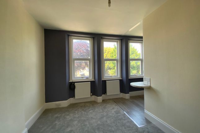 First Floor Flat, 2, Milton Road, Weston-super-Mare photo 3
