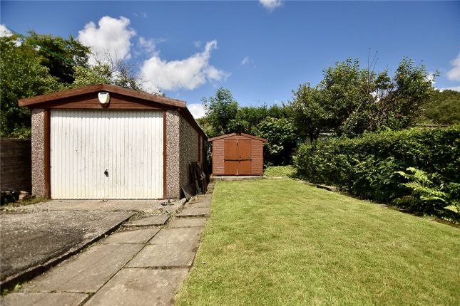 33, Jordan Avenue, Oldham photo 2