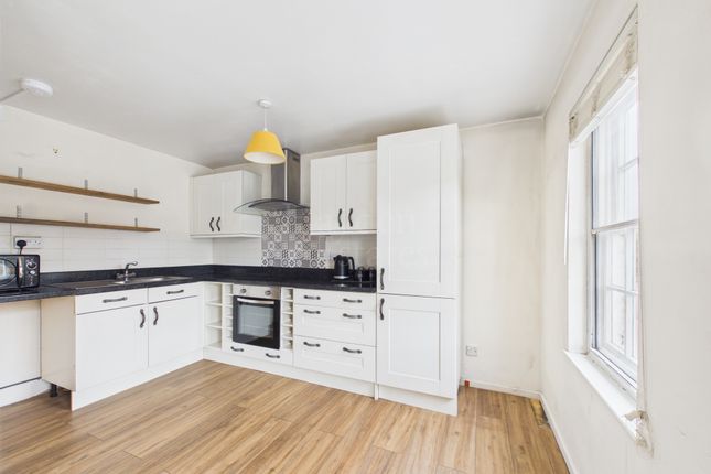 Flat 1, Old Tannery Court, Severnside South, BEWDLEY photo 2